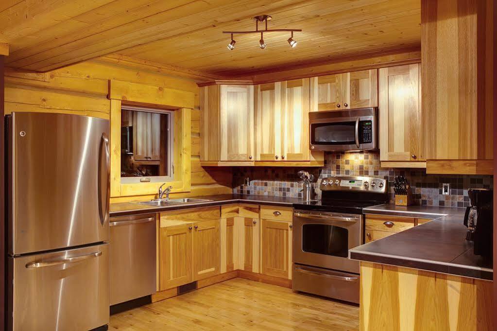 Mount 7 Lodges Голден Экстерьер фото